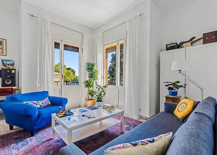 Vatican Oasis - Garden View Balcony & Full Kitchen Apartamento *